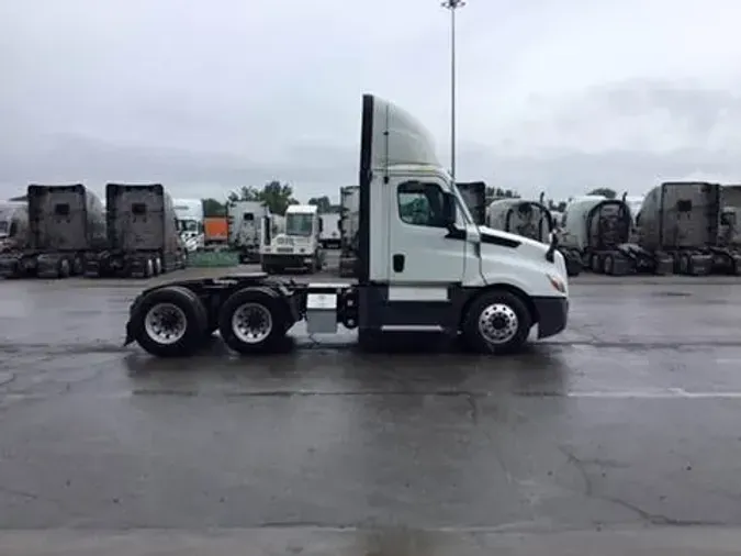 2019 Freightliner Cascadia