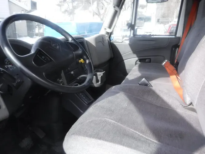 2016 NAVISTAR INTERNATIONAL 4300