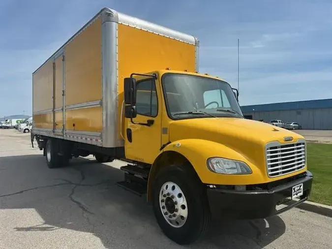 2020 Freightliner Business Class M2 106