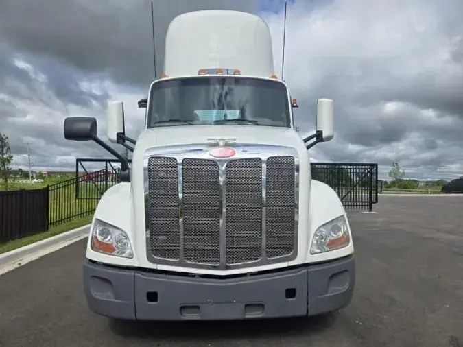 2018 Peterbilt 5793b8a3481c4b67e0ea232e567ad1e00d0