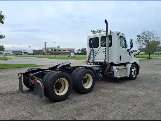 2020 FREIGHTLINER/MERCEDES NEW CASCADIA PX12664