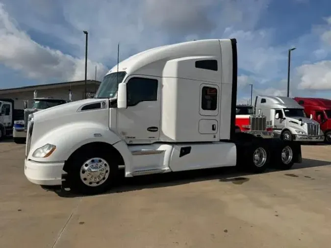 2020 Kenworth T6803b8b4867d266289921a202bca634851a