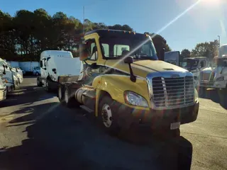 2017 FREIGHTLINER/MERCEDES CASCADIA 125