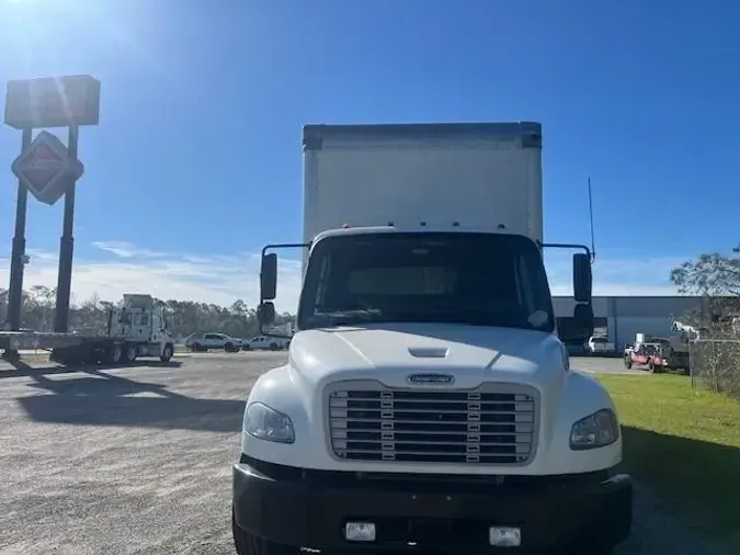 2018 Freightliner Business Class M2 106