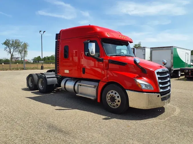 2019 FREIGHTLINER/MERCEDES NEW CASCADIA PX126643b9df375372137f179723dd641840563