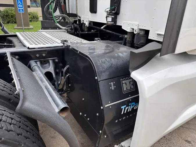 2022 Kenworth T680