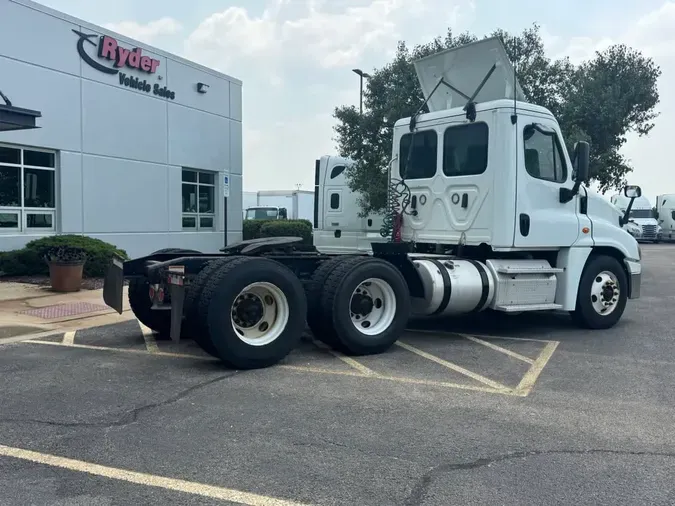2019 FREIGHTLINER/MERCEDES CASCADIA 1253ba003983f1106a7ca6bfac38fc06d69
