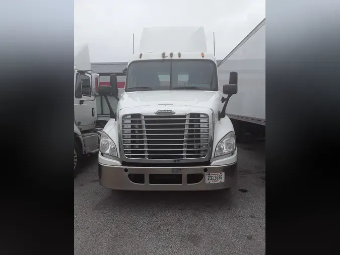 2015 FREIGHTLINER/MERCEDES CASCADIA 125