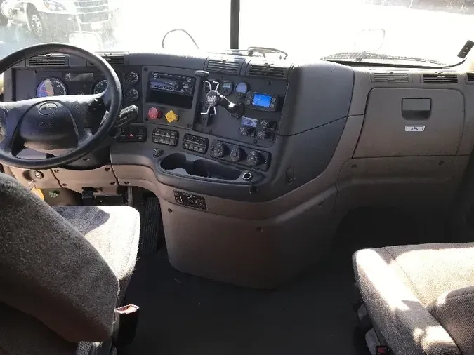 2019 Freightliner X12564ST