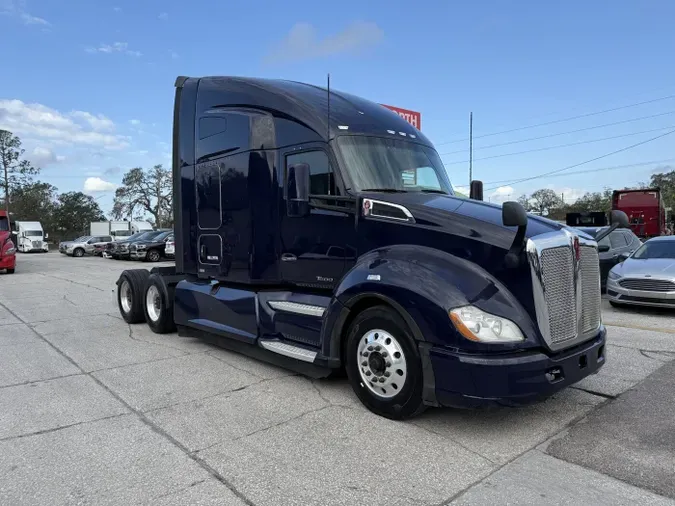 2020 Kenworth T680