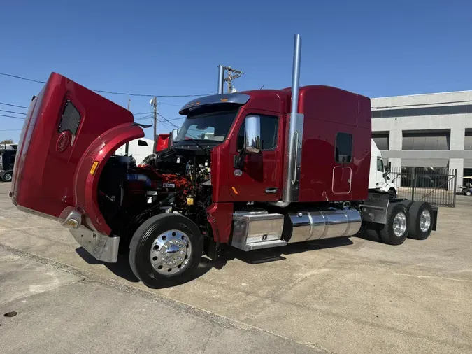 2022 Peterbilt 567
