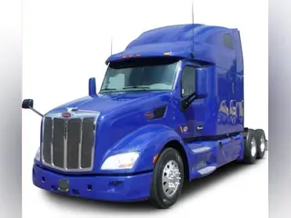 2022 Peterbilt 579