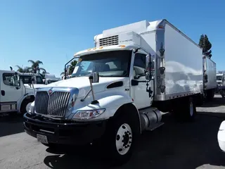 2020 NAVISTAR INTERNATIONAL MV607 (4X2)