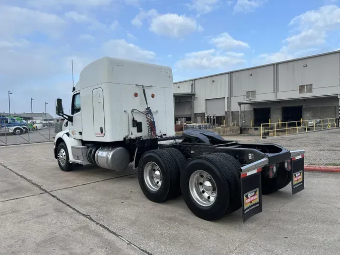 2020 Peterbilt 579