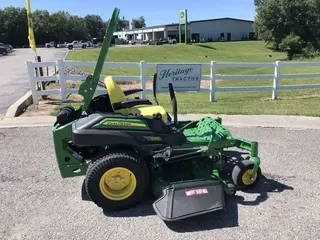 2017 John Deere Z915E