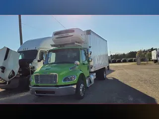 2020 FREIGHTLINER/MERCEDES M2 106