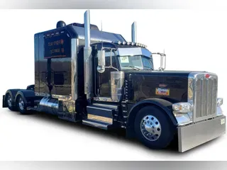 2024 Peterbilt 389