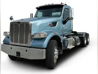 2022 Peterbilt 567