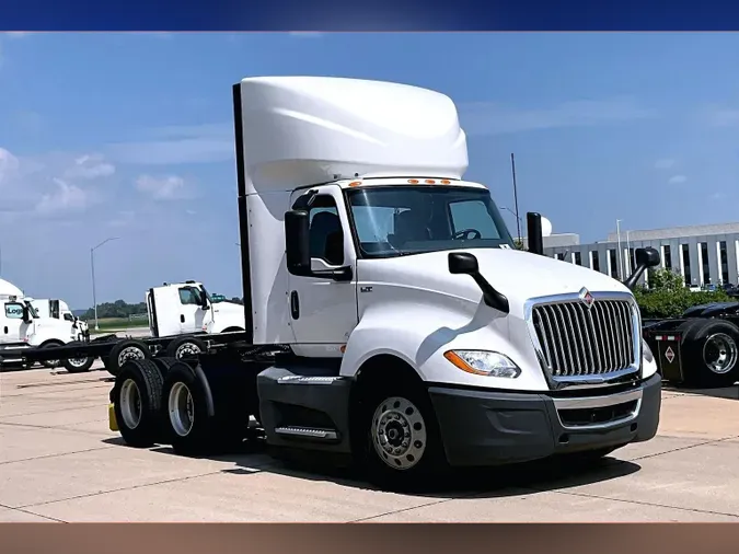 2021 INT LT625 6x43bba7972eb7aee18202ce76d34903f3a