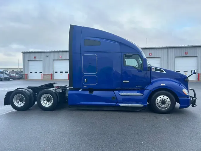 2021 Kenworth T680