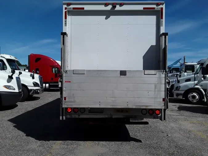 2019 ISUZU NRR