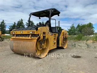 2018 CATERPILLAR CB66