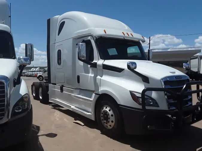 2020 FREIGHTLINER NEW CASCADIA PX12664