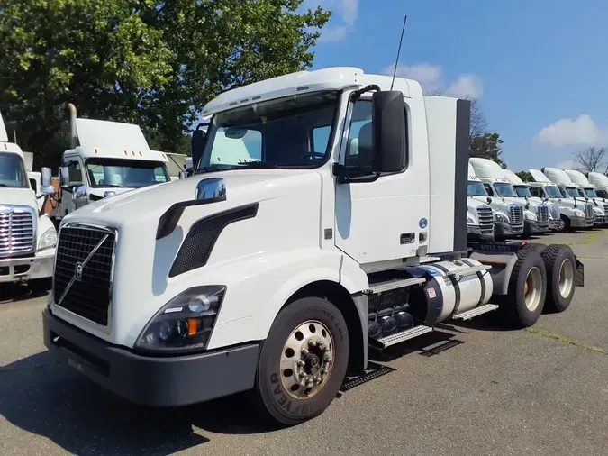 2018 VOLVO VNL64TRACTOR3bc94c3f8536df1c5ada0a322e2aca06