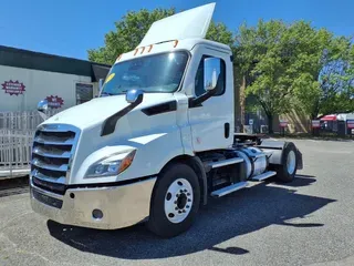 2020 FREIGHTLINER/MERCEDES NEW CASCADIA 116