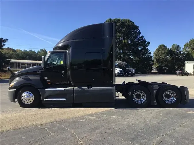 2021 INTERNATIONAL LT625