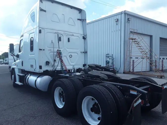 2019 FREIGHTLINER/MERCEDES CASCADIA 125