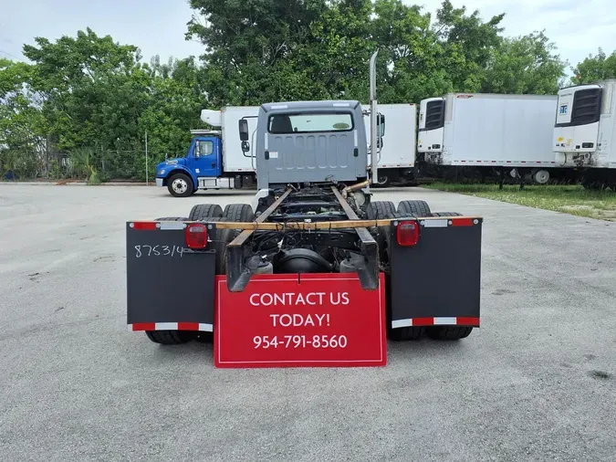 2019 FREIGHTLINER M2 106