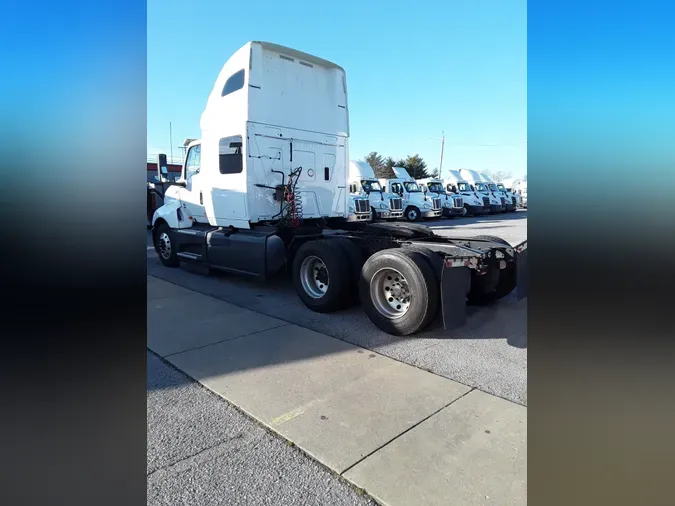 2020 NAVISTAR INTERNATIONAL LT625 SLPR CAB