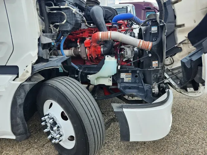 2023 PETERBILT 579