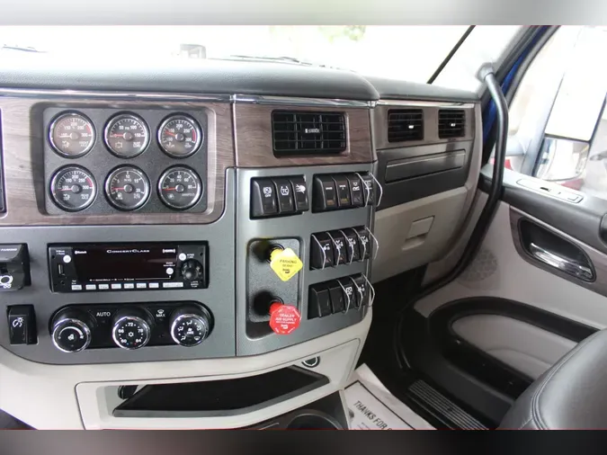2024 Peterbilt 579