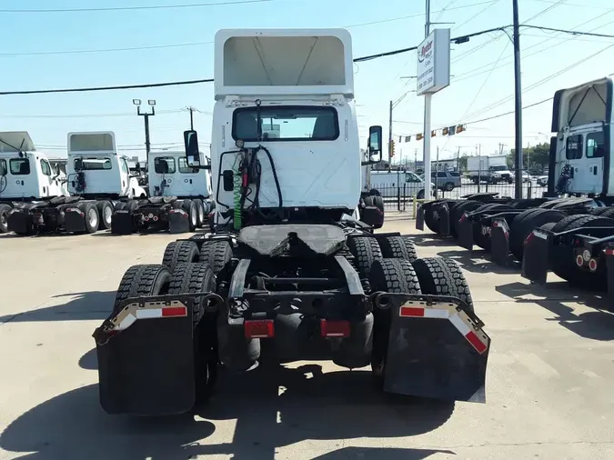 2018 NAVISTAR INTERNATIONAL LT625 DAYCAB T/A