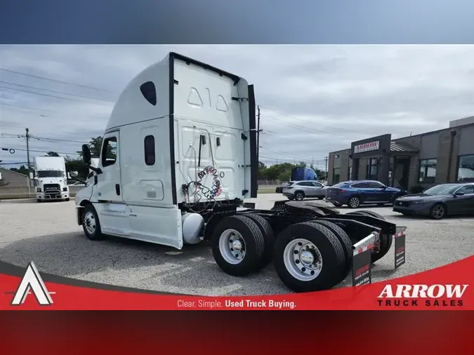 2020 FREIGHTLINER CASCADEVO1