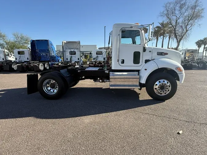 2018 Peterbilt 337