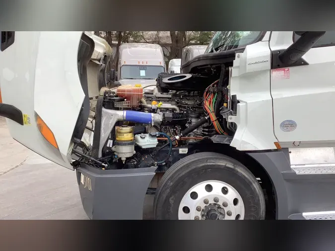 2020 Freightliner Cascadia