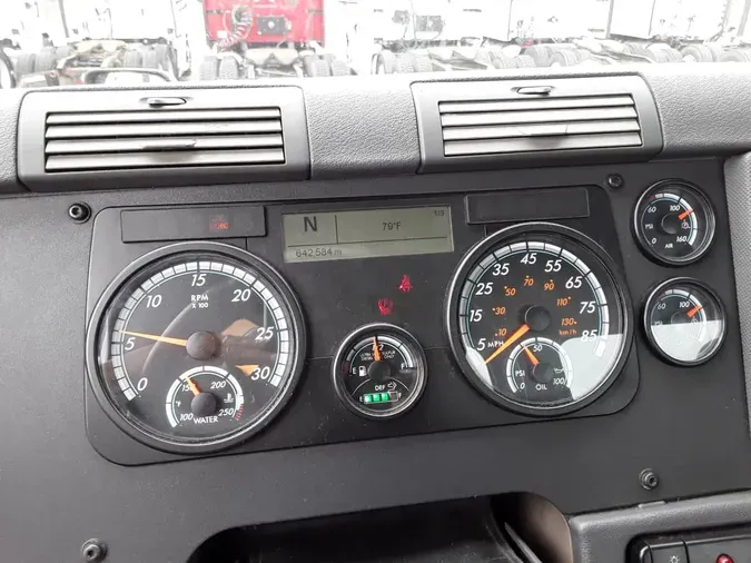2018 FREIGHTLINER CASCADIA 125