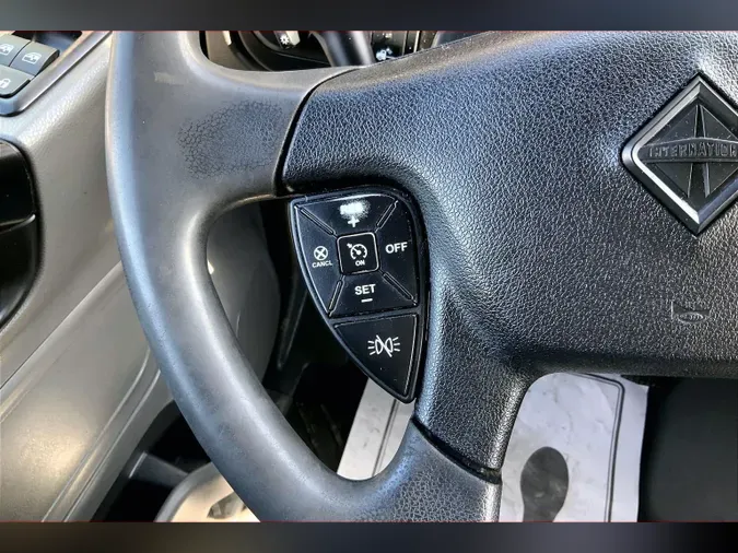 2022 INT LT625 6x4