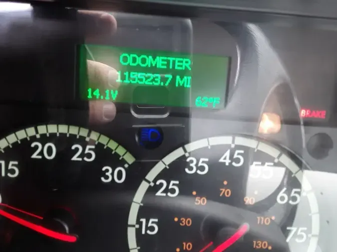 2019 FREIGHTLINER M2 106