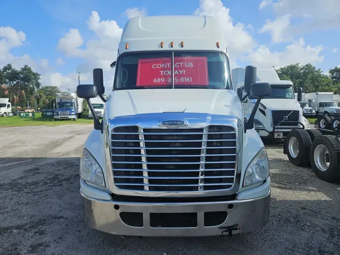 2019 FREIGHTLINER/MERCEDES CASCADIA 125