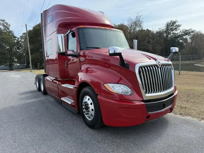 2020 International LT625