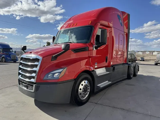 2021 Freightliner Cascadia