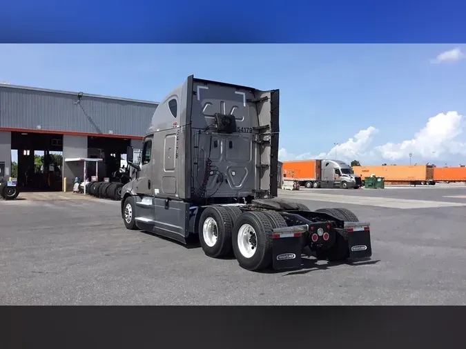 2023 Freightliner Cascadia 1263be12861c281c1162374a96a139160fd