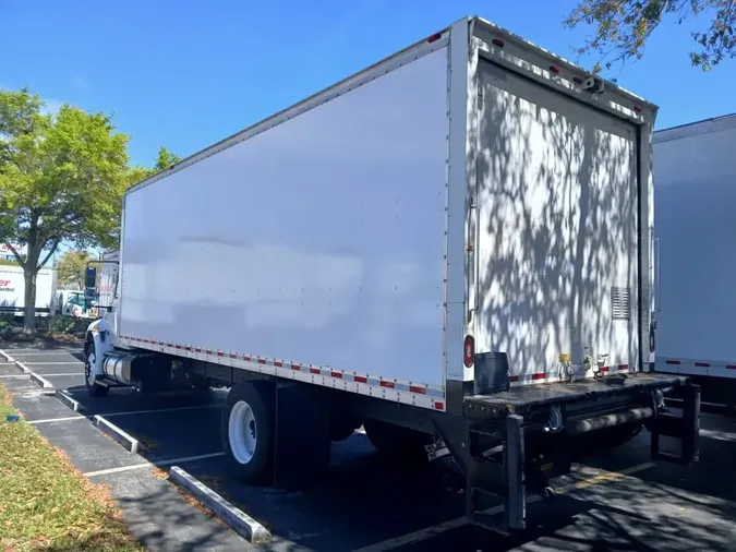 2019 NAVISTAR INTERNATIONAL 4300