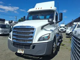 2019 FREIGHTLINER NEW CASCADIA 126