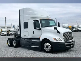 2022 INT LT625 6x4