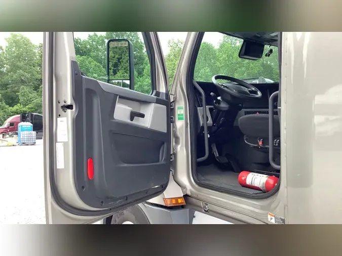 2021 Freightliner Cascadia